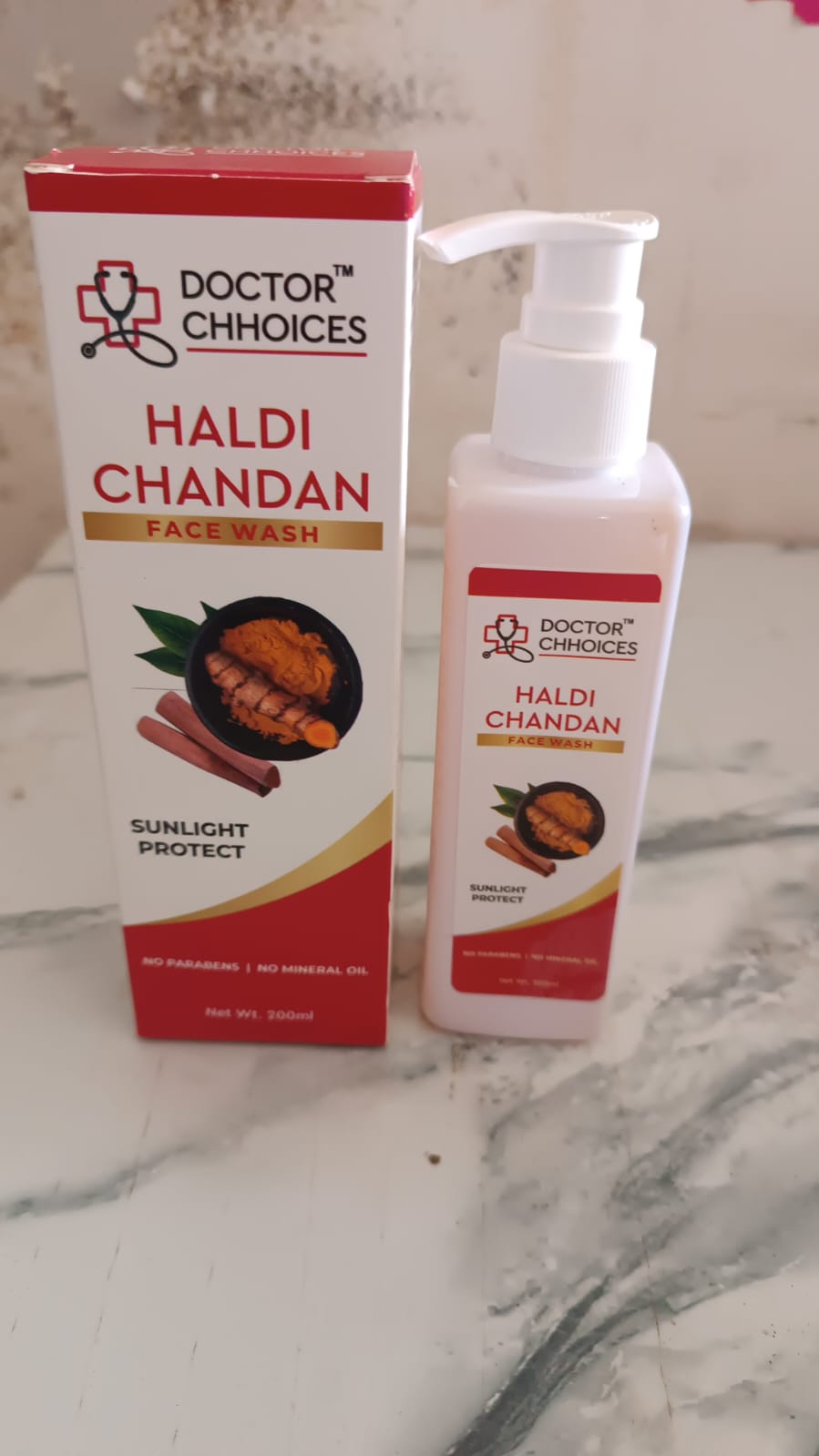 Doctor Chhoices / Choices Haldi Chandan Face Wash 200 ml (1 Pc) Doctor Chhoices / Choices Haldi Chandan Face Wash 200 ml (1 Pc)